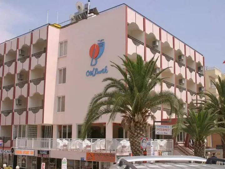 Дидим: Hotel Burak
