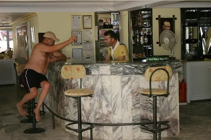 Дидим: Hotel Burak