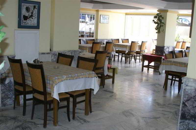 Дидим: Hotel Burak