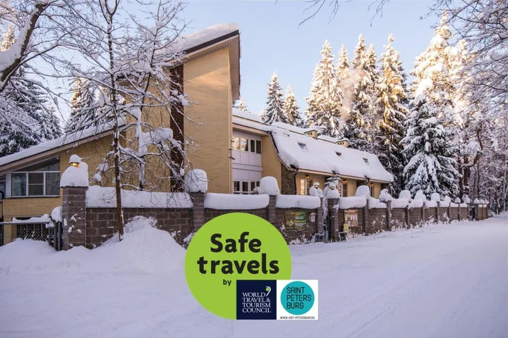 Токсово: Гостевой дом  Домик Охотника