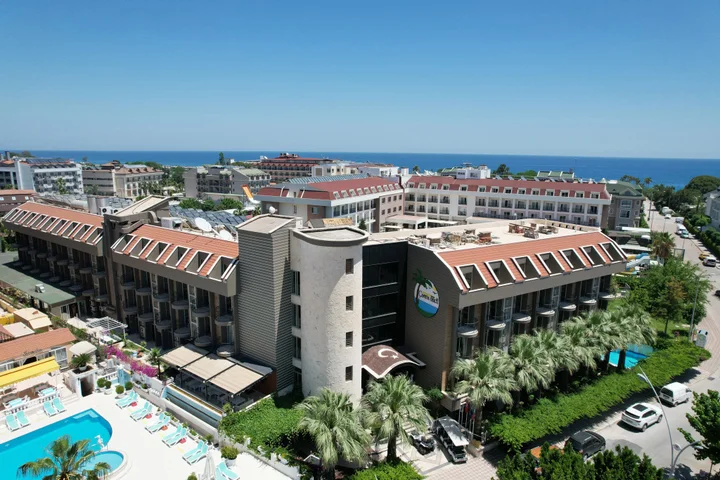 Чамьюва: Отель Camyuva Beach