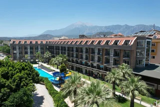 Чамьюва: Отель Camyuva Beach