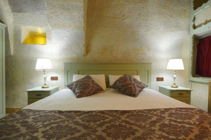 Учисар: Отель Takaev Cave House