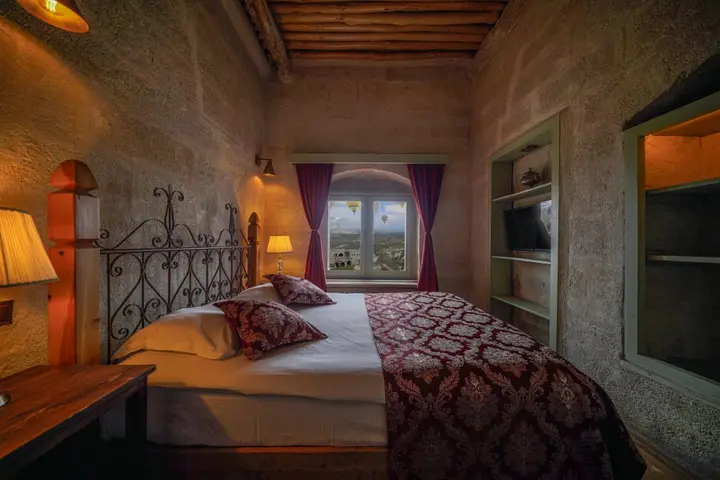 Учисар: Отель Takaev Cave House