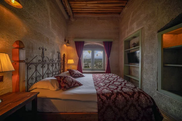 Учисар: Отель Takaev Cave House