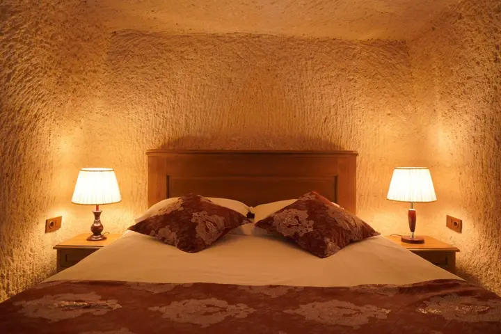 Учисар: Отель Takaev Cave House