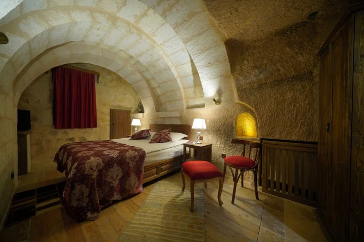 Учисар: Отель Takaev Cave House