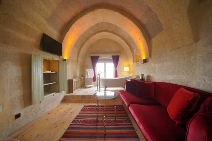 carousel image 4
