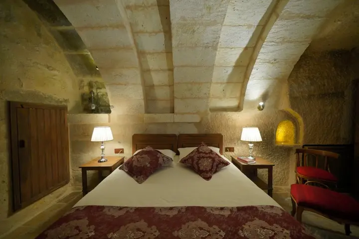 Учисар: Отель Takaev Cave House