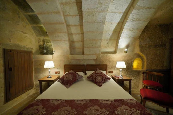 Учисар: Отель Takaev Cave House