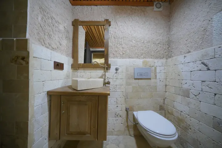 Учисар: Отель Takaev Cave House