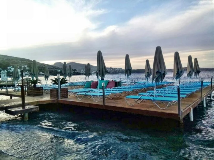 Голькой: Golkoy Suites