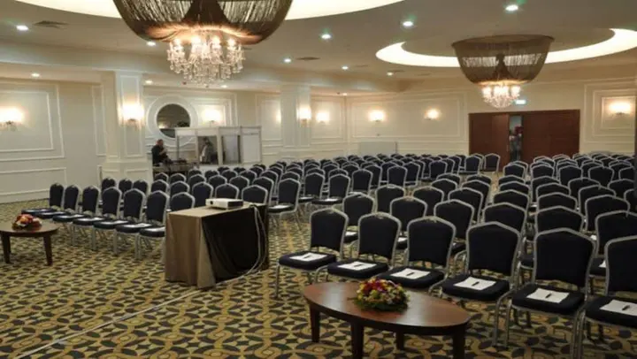 Эскишехир: Dedepark Hotel
