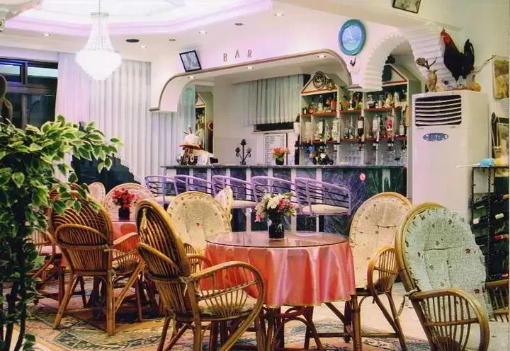 Дидим: Evren