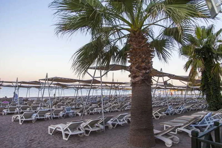 Окурджалар: Mira Meridia Beach Hotel