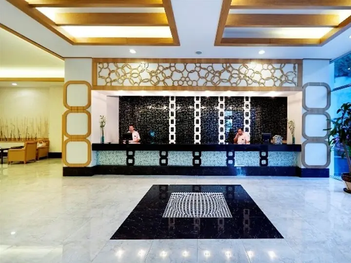 Окурджалар: Mira Meridia Beach Hotel