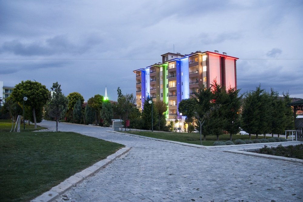 Газлигёль: Basaranlar Thermal Hotel