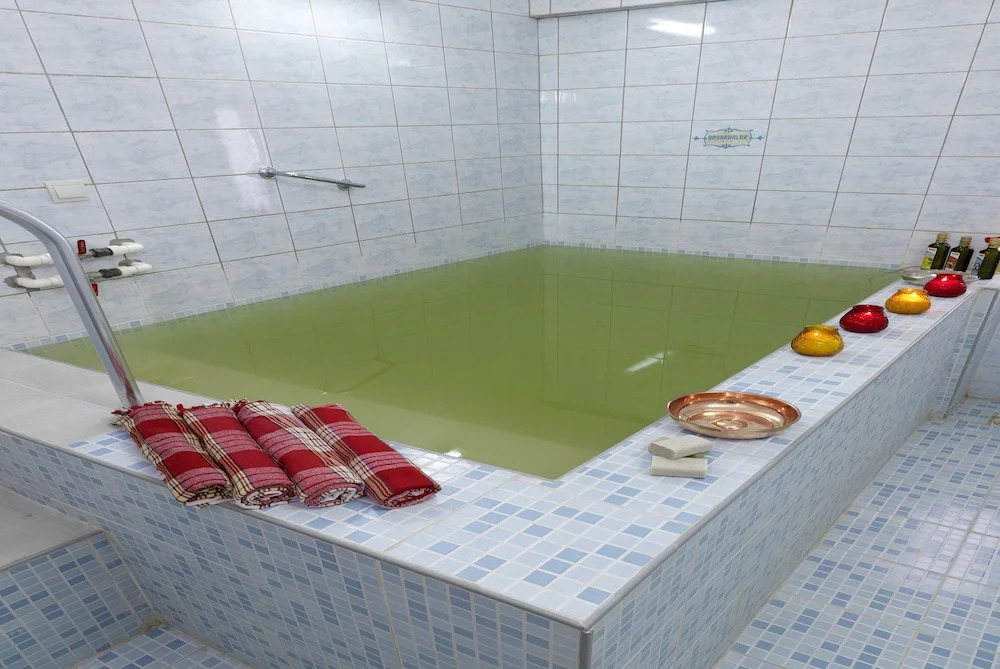 Газлигёль: Basaranlar Thermal Hotel