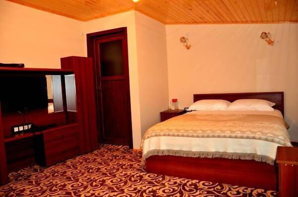 Узунгёль: Doga Motel Uzungol