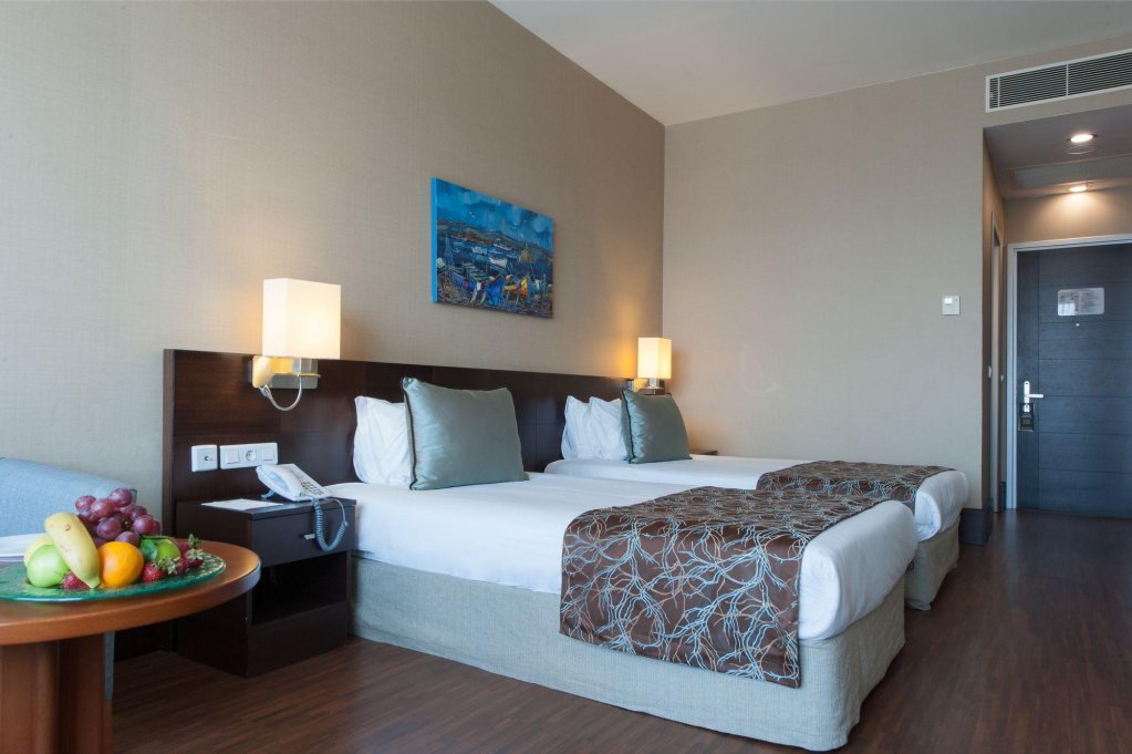 Стамбул: ISG Sabiha Gokcen Airport Hotel - Special Class