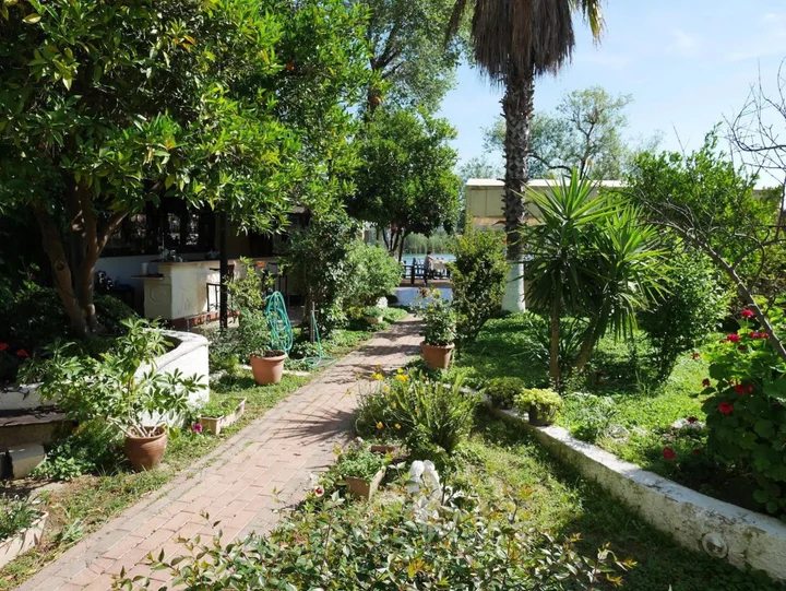 Дальян: Longhouse Inn Hotel
