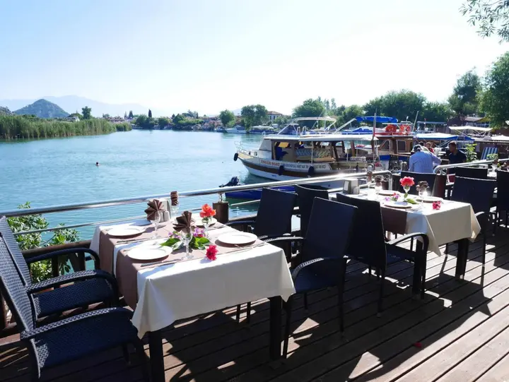 Дальян: Longhouse Inn Hotel