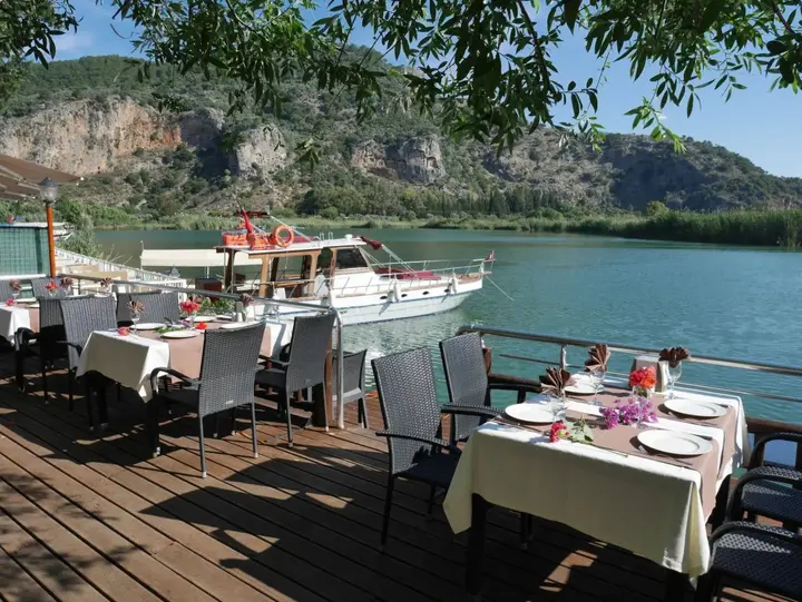 Дальян: Longhouse Inn Hotel