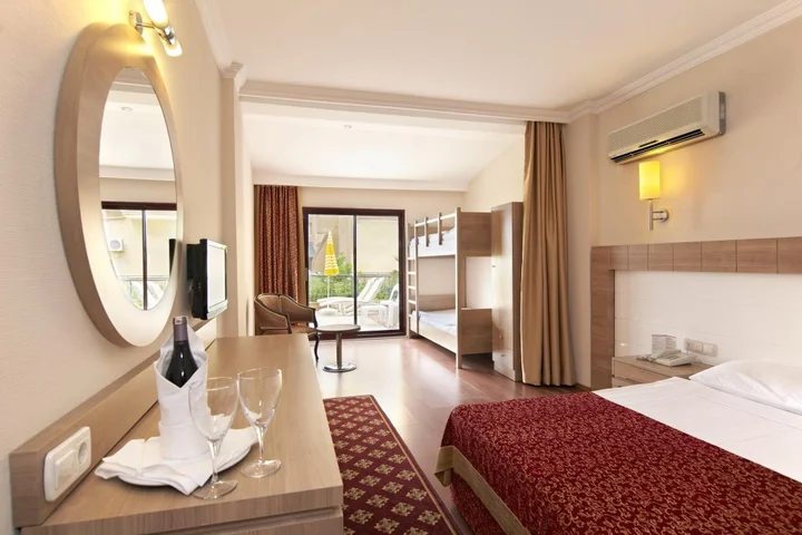 Окурджалар: Galeri Resort Hotel