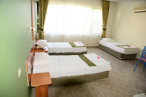 Pinar Hotel — фото 1