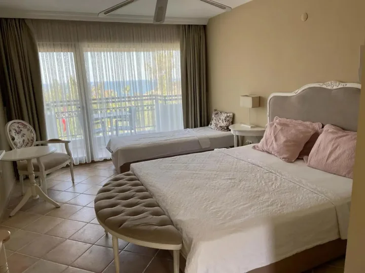 Кушадасы: Hotel Carina