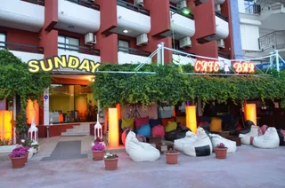 Кушадасы: Sunday Beach Hotel