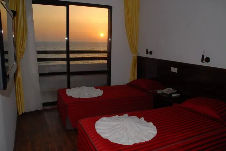 Кушадасы: Sunday Beach Hotel