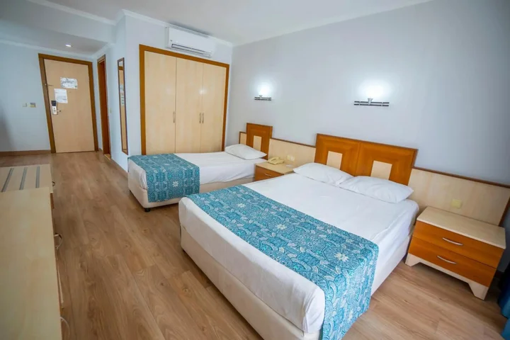 Окурджалар: Calido Sol Hotel
