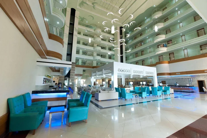 Окурджалар: Calido Sol Hotel