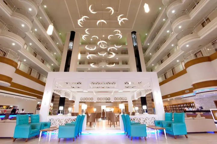 Окурджалар: Calido Sol Hotel