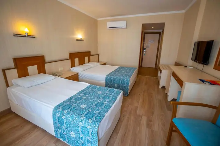 Окурджалар: Calido Sol Hotel