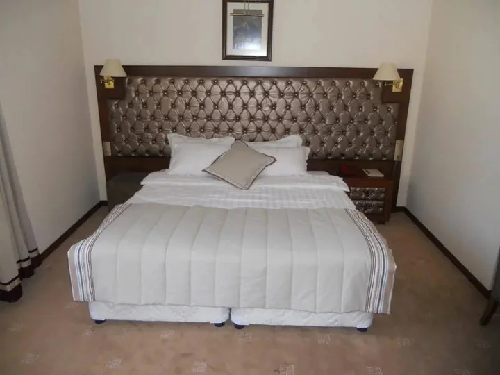 Эскишехир: Hotel Sar