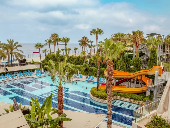 Окурджалар: Sealife Buket Resort & Beach Hotel – All Inclusive