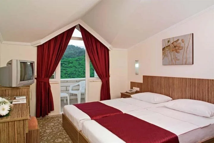 Кемер: Havana Hotel