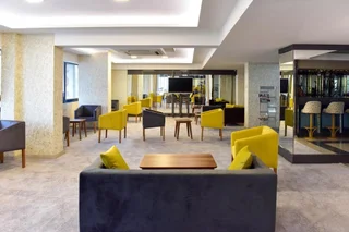 Усак: Otel Ağaoğlu