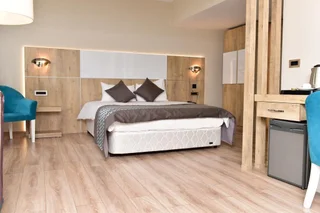 Усак: Otel Ağaoğlu