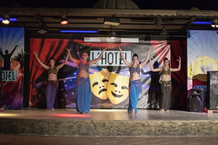 Бельдиби: Blue Pine Hotel
