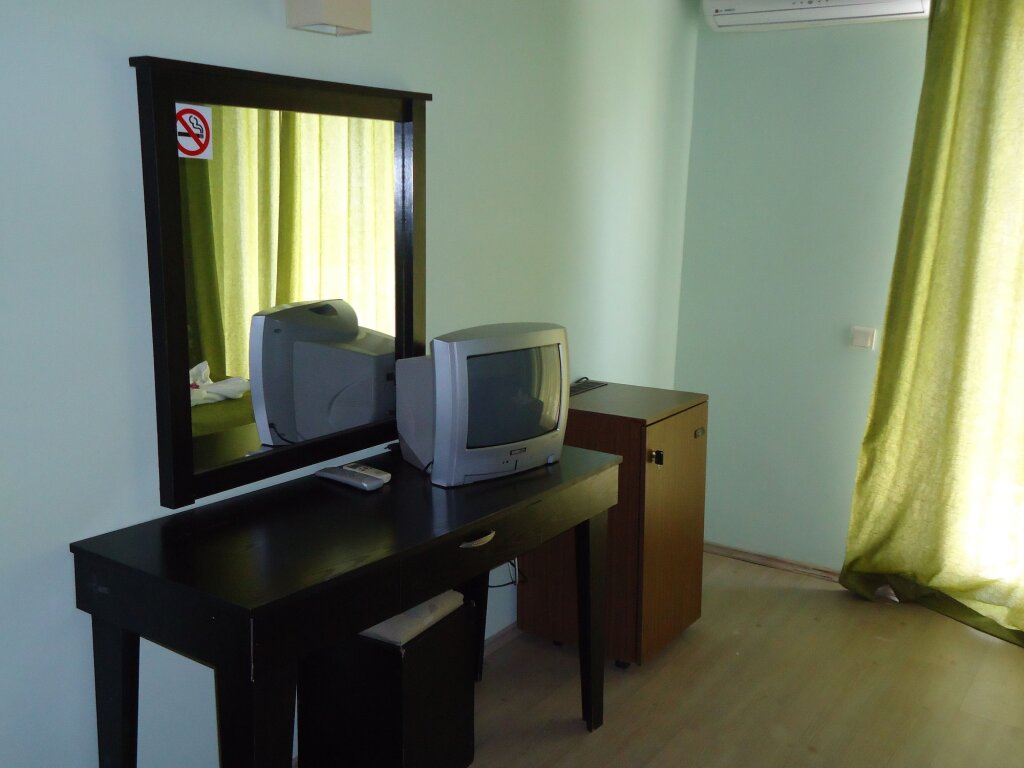 Бельдиби: Blue Pine Hotel