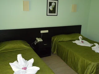 Бельдиби: Blue Pine Hotel