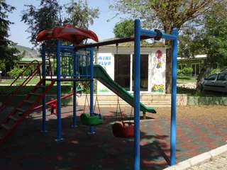 Бельдиби: Blue Pine Hotel