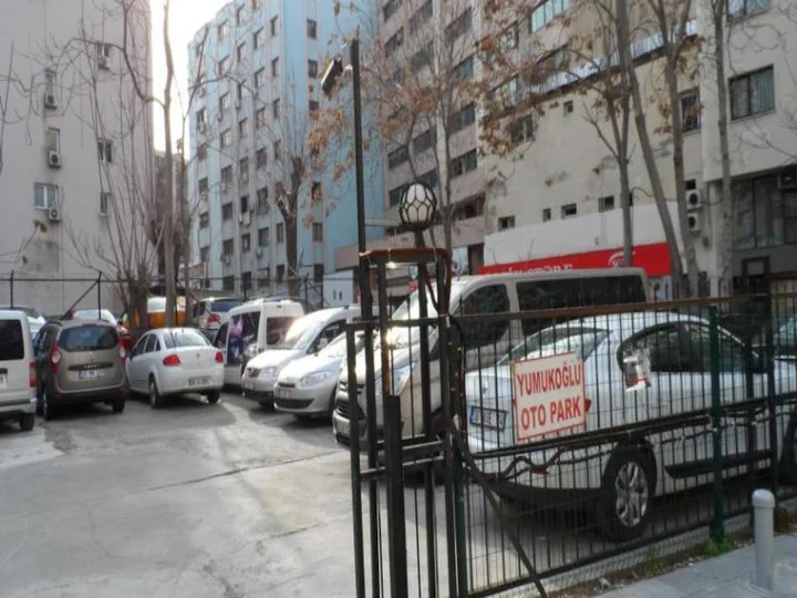 Измир: Hotel Yumukoglu