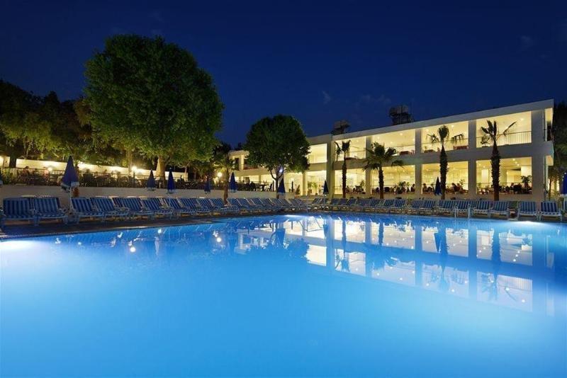 Манавгат: Larissa Beach Club