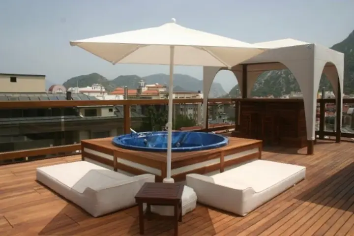 carousel image 0