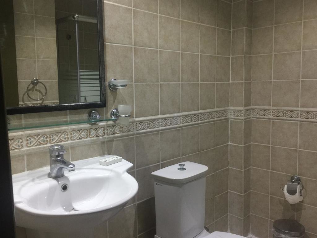 Турунч: Es Apartments