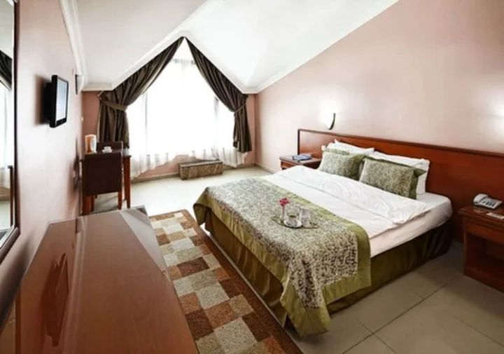 Айвалык: Halic Park Hotel
